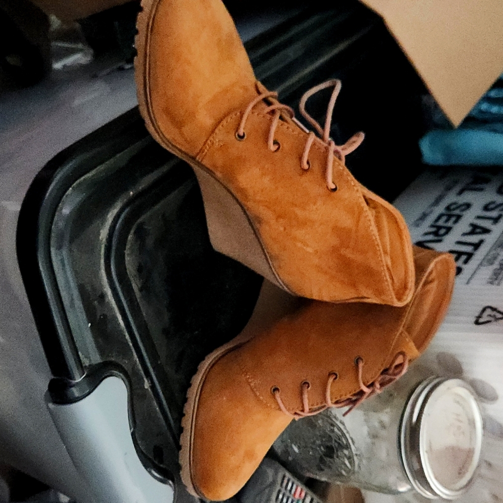 Wedge booties